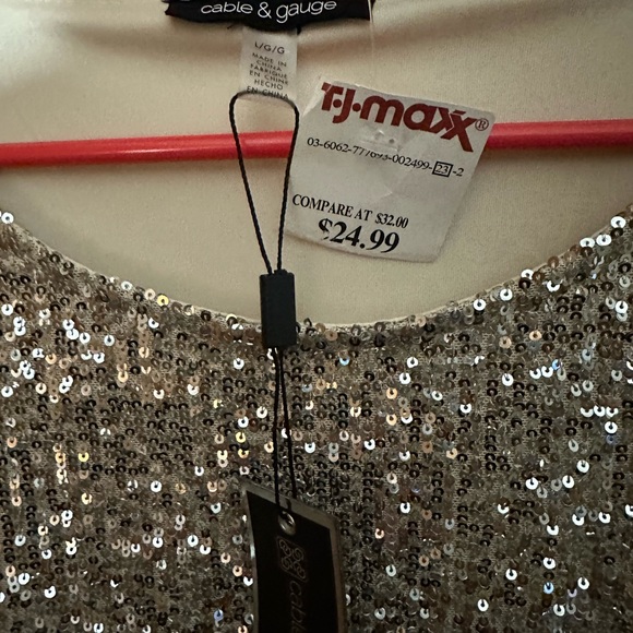 Sequined gold L blouse - Picture 2 of 5